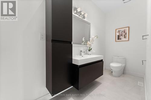 46 Garnier Court, Toronto, ON - Indoor Photo Showing Bathroom