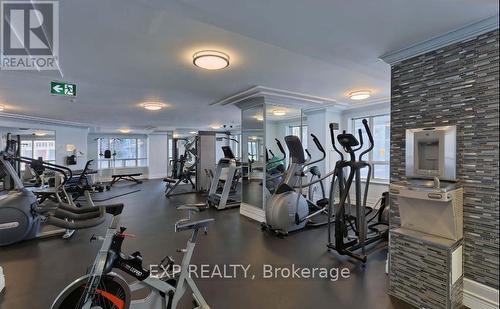 601 - 887 Bay Street, Toronto, ON - Indoor Photo Showing Gym Room