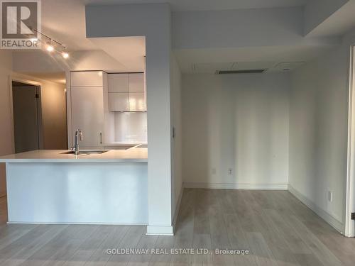 710 - 188 Cumberland Street, Toronto, ON -  Photo Showing Other Room