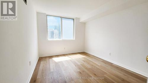 1802 - 25 Grenville Street, Toronto, ON - Indoor Photo Showing Other Room