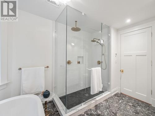 115 Sherwood Avenue, Toronto, ON - Indoor Photo Showing Bathroom