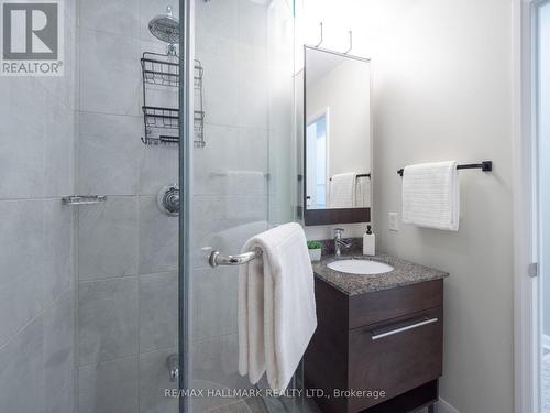 507 - 500 Sherbourne Street, Toronto, ON - Indoor Photo Showing Bathroom