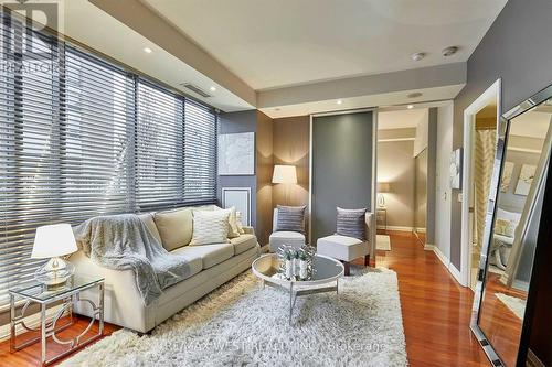 108 - 3 Mcalpine Street, Toronto, ON - Indoor Photo Showing Living Room