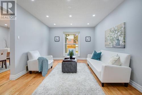 399 Dickens Drive, Oshawa, ON - Indoor Photo Showing Other Room