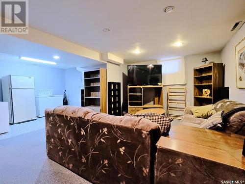 1102 King Street, Rosetown, SK - Indoor Photo Showing Bedroom