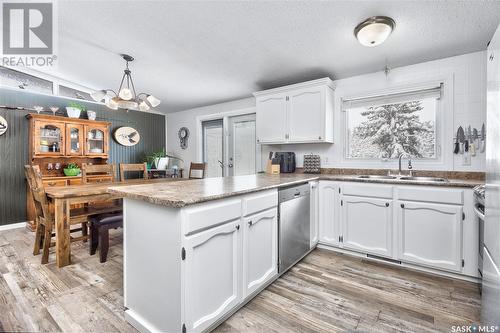 1151 Knox Place, Prince Albert, SK - Indoor Photo Showing Kitchen With Double Sink
