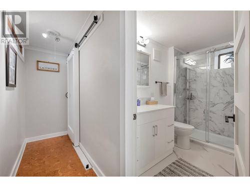 2726 Tranquil Place, Blind Bay, BC - Indoor Photo Showing Bathroom