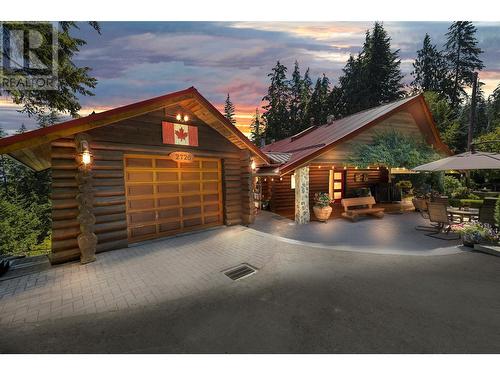 2726 Tranquil Place, Blind Bay, BC - Outdoor