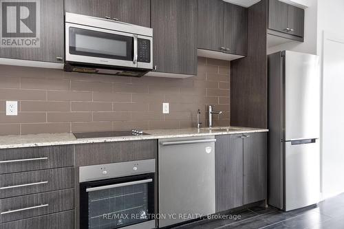 511 - 18 Rean Drive, Toronto, ON - Indoor Photo Showing Kitchen With Stainless Steel Kitchen With Upgraded Kitchen