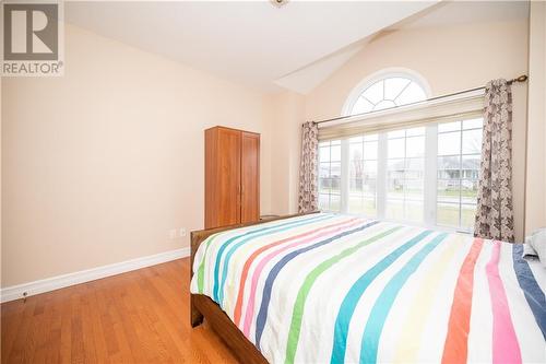 2061 Sandstone Crescent, Petawawa, ON - Indoor Photo Showing Bedroom