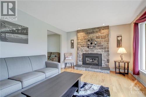 106 Martin Street, Richmond, ON - Indoor Photo Showing Living Room With Fireplace