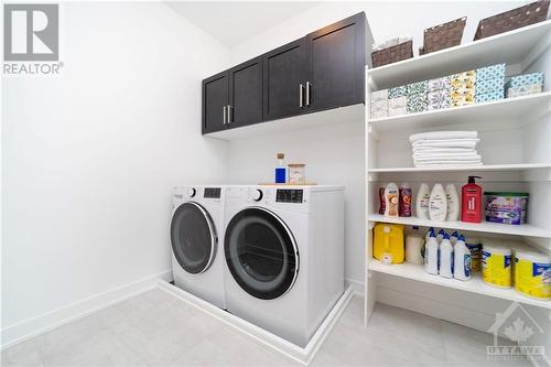 614 Kenabeek Terrace, Ottawa, ON - Indoor Photo Showing Laundry Room