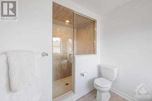 1780 Maple Grove Road, Ottawa, ON - Indoor Photo Showing Bathroom