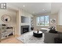857 Kinnear Court, Kelowna, BC  - Indoor Photo Showing Living Room With Fireplace 