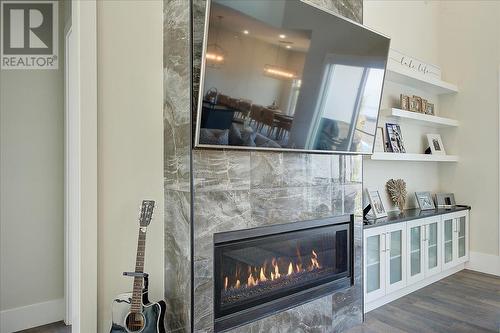 3410 Chocolate Lily Lane, Kelowna, BC - Indoor With Fireplace