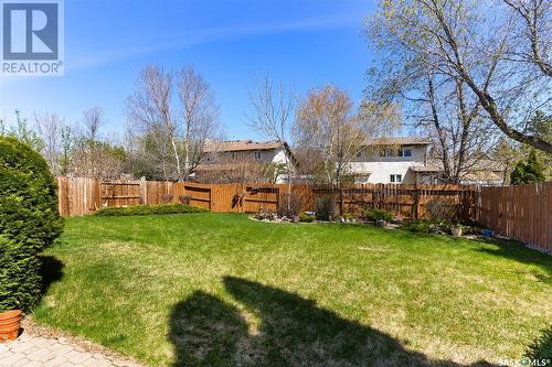 2214 Assiniboine Avenue E, Regina, SK - Outdoor With Backyard