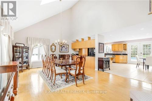 9 Landriault Street, Prescott And Russell, ON - Indoor Photo Showing Dining Room