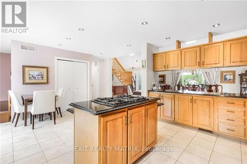 9 Landriault Street, Prescott And Russell, ON - Indoor Photo Showing Kitchen