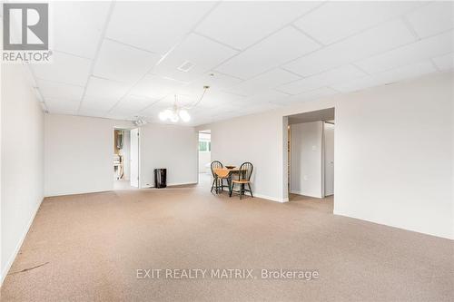 9 Landriault Street, Prescott And Russell, ON - Indoor Photo Showing Other Room