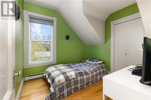215 Highfield St, Moncton, NB - Indoor Photo Showing Bedroom