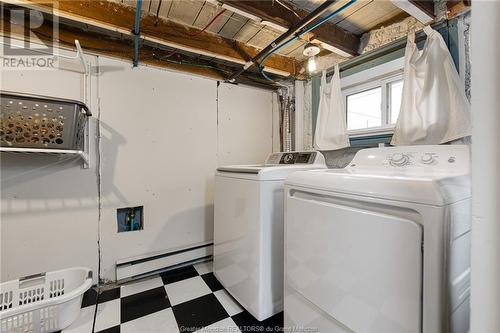 215 Highfield St, Moncton, NB - Indoor Photo Showing Laundry Room