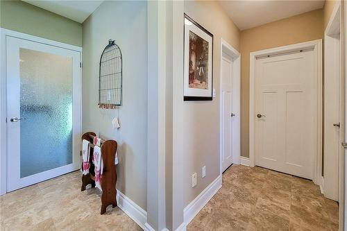 210 Winona Road, Stoney Creek, ON - Indoor Photo Showing Other Room