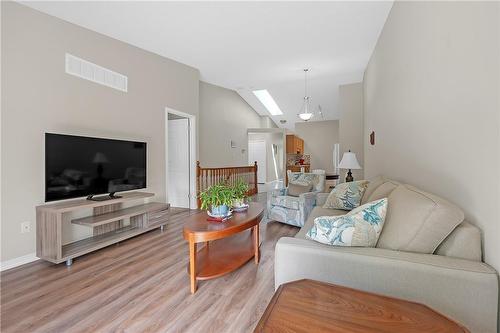 25 Kitty Murray Lane|Unit #6, Ancaster, ON - Indoor Photo Showing Living Room