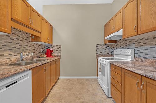 25 Kitty Murray Lane|Unit #6, Ancaster, ON - Indoor Photo Showing Kitchen With Double Sink