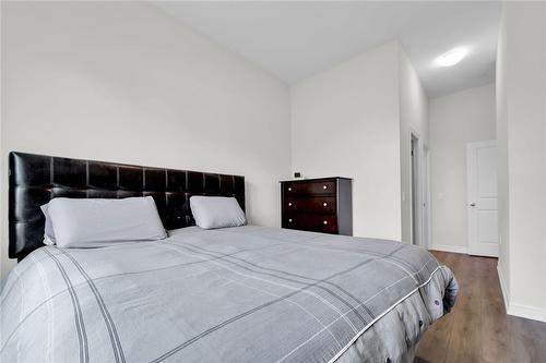 2750 King Street E|Unit #106, Hamilton, ON - Indoor Photo Showing Bedroom