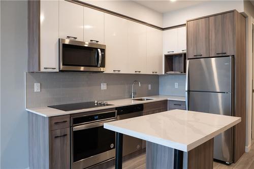 20 George Street|Unit #2903, Hamilton, ON - Indoor Photo Showing Kitchen With Stainless Steel Kitchen With Upgraded Kitchen