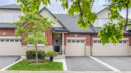 8 Carmichael Trail, Ancaster, ON - Outdoor