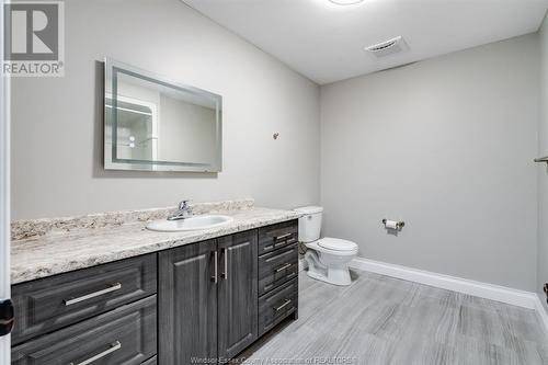 38 Olive, Leamington, ON - Indoor Photo Showing Bathroom