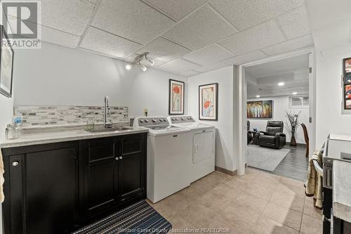 450 Matthew Brady, Windsor, ON - Indoor Photo Showing Laundry Room