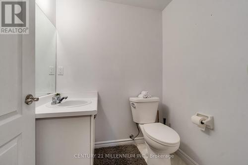 6 - 175 Fiddlers Green Road, Hamilton, ON - Indoor Photo Showing Bathroom