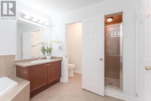 22 Wildmoor Street, Markham, ON - Indoor Photo Showing Bathroom