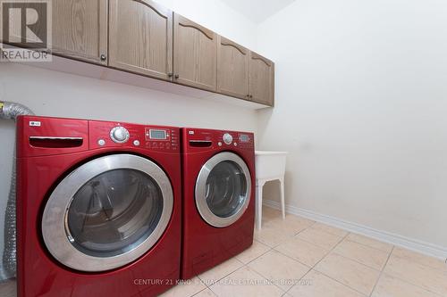 22 Wildmoor Street, Markham, ON - Indoor Photo Showing Laundry Room