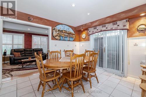 2 Sail Crescent, Vaughan, ON - Indoor Photo Showing Dining Room