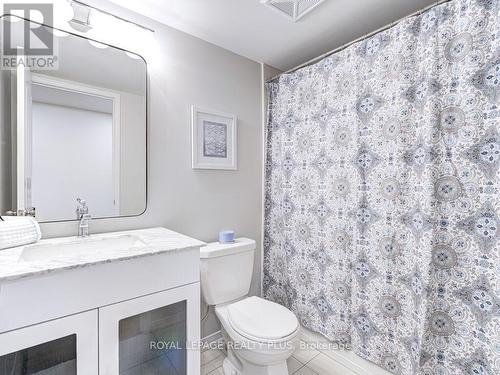 520 - 142 Widdicombe Hill Boulevard N, Toronto, ON - Indoor Photo Showing Bathroom