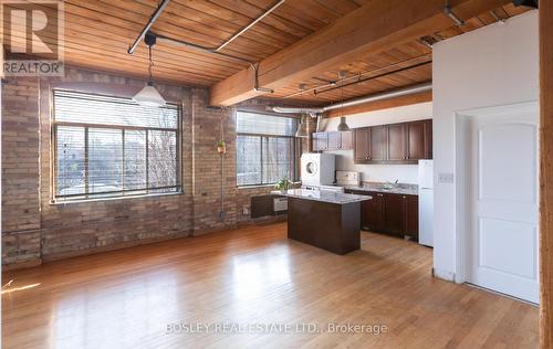 111 - 24 Noble Street, Toronto, ON - Indoor Photo Showing Kitchen
