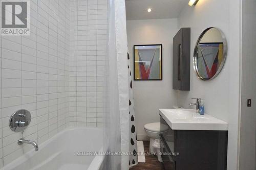 101 - 287 Richmond Street E, Toronto, ON - Indoor Photo Showing Bathroom