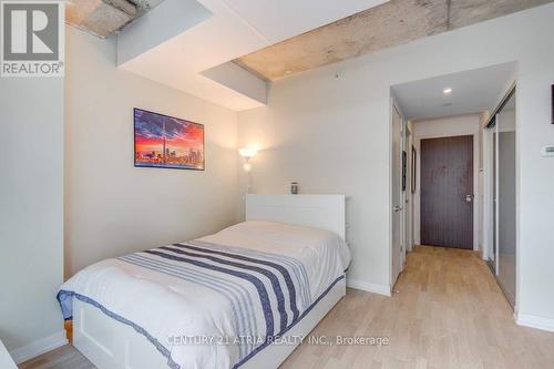 604 - 560 King Street W, Toronto, ON - Indoor Photo Showing Bedroom