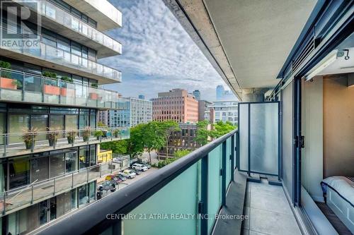 604 - 560 King Street W, Toronto C01, ON - Outdoor With Balcony With Exterior