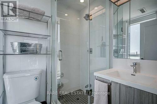 1710 - 101 Erskine Avenue, Toronto, ON - Indoor Photo Showing Bathroom