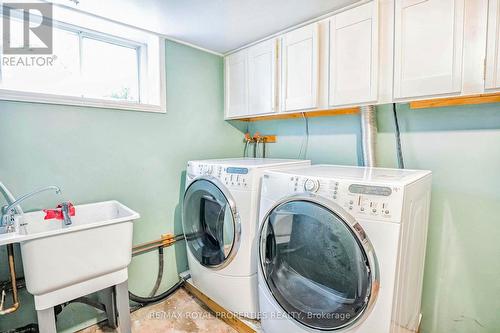 112 Mossbank Drive, Toronto, ON - Indoor Photo Showing Laundry Room