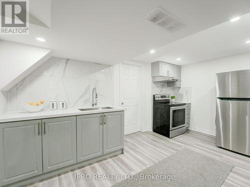 327 Coronation Drive, Toronto, ON - Indoor Photo Showing Kitchen