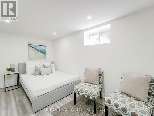 327 Coronation Drive, Toronto, ON - Indoor Photo Showing Bedroom