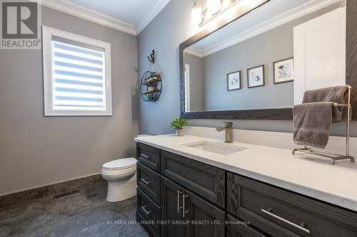 121 Gilson Street, Kawartha Lakes (Little Britain), ON - Indoor Photo Showing Bathroom