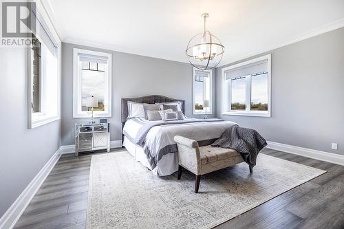 121 Gilson Street, Kawartha Lakes, ON - Indoor Photo Showing Bedroom