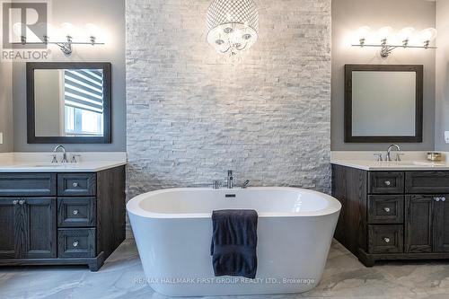 121 Gilson Street, Kawartha Lakes (Little Britain), ON - Indoor Photo Showing Bathroom