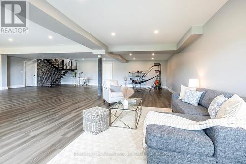 121 Gilson Street, Kawartha Lakes (Little Britain), ON - Indoor Photo Showing Living Room